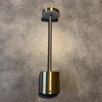 Lampada led da tavolo oro