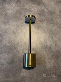 Lampada led da tavolo oro