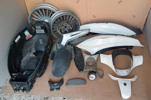ricambi piaggio beverly rst ie 125 300 350 10-16