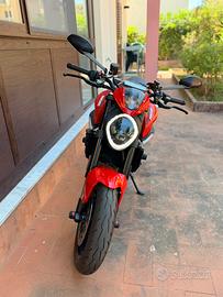 Ducati monster 937 red