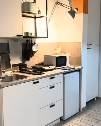 Mobile cucina base con lavandino e pensile ikea
