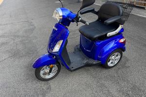 Scooter elettrico z-tech zt-15 - anziani/disabili