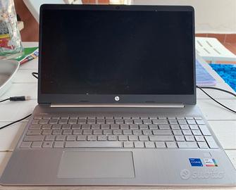 Laptop portatile HP i5 16 gb ram