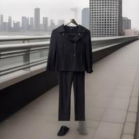 Tailleur giacca e pantalone