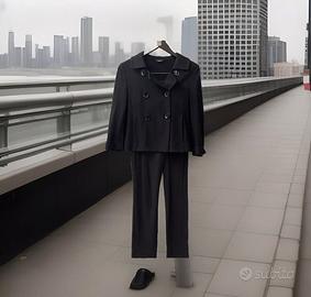 Tailleur giacca e pantalone