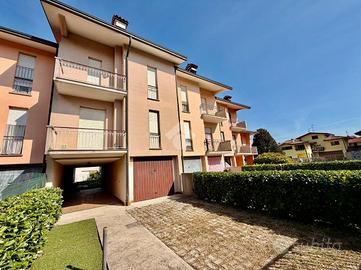 VILLA A SCHIERA A CARAVAGGIO