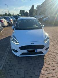 FORD FIESTA ST LINE