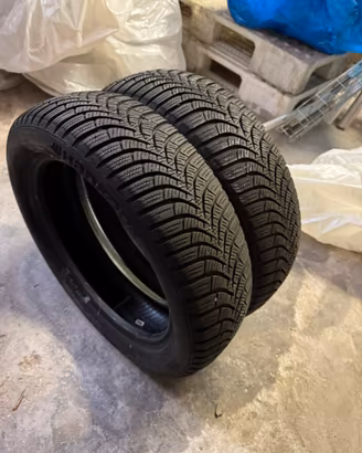 2 gomme  invernali 155 / 60 / r15