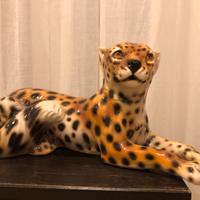 Leopardo in ceramica