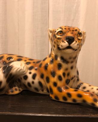 Leopardo in ceramica