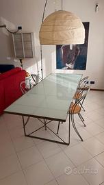 Tavolo piano in vetro + 4 sedie metallo e legno
