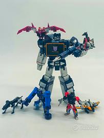 Masterpiece Soundwave + Lazerbeak, Buzzsaw, Ratbat