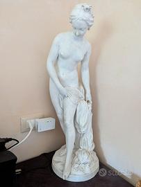 Statua Classica in Gesso Figura Femminile Elegante