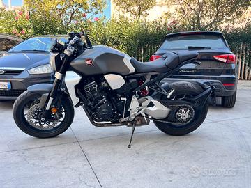 Honda cb 1000r