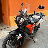 KTM 890 Adventure - 2023 orange in garanzia Ktm