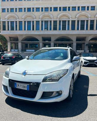 RENAULT MEGANE GT