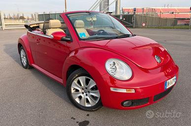 VOLKSWAGEN NEW BEETLE CABRIO 1.4 BENZINA 16V 75