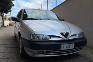 Alfa Romeo 146