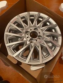 Cerchio in lega FIAT500 15 pollici