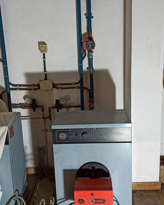 caldaia a gasolio Riello 