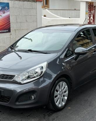 Kia Rio 1.4 CRDi 90CV 5P. EX PLUS *LED - 2012
