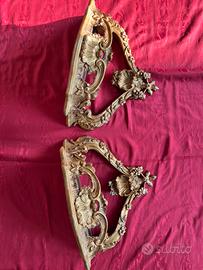 Coppia di piccole console in stile barocchetto