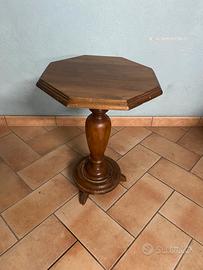 Tavolino in legno