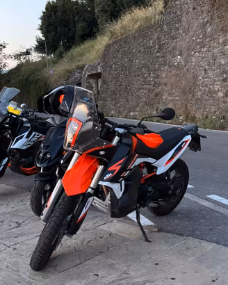 KTM ADVENTURE 890 R