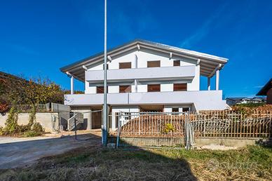 PORZIONE DI BIFAMILIARE A DRUENTO