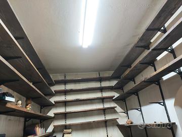 scaffalatura legno e metallo grande 