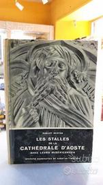 Les stalles de la Cathédrale d'Aoste avec leurs mi