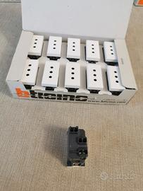 11 prese bticino axolute bianca HD4113 ORIGINALI