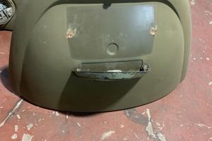 Cofano posteriore magiolino d epoca