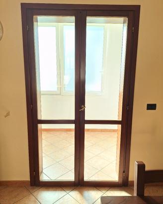 Porta interna, esterna due ante 