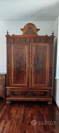  Armadio  con chinasa Vintage in legno Marrone
