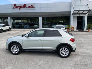 Audi A1 allstreet 30 TFSI Identity Contrast
