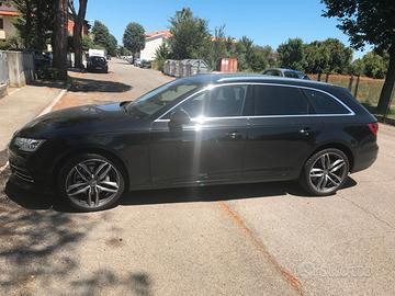 Audi A4 Avant 2.0 - CV 190 - Business Sport