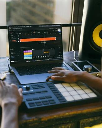 Studio musicale portatile USB – produci musica PC