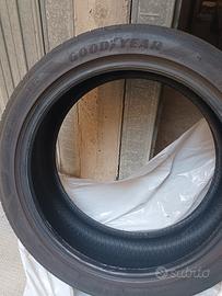 4 gomme good year estive Eagle F1 225 45 r19