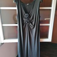 Vestito marrone con cardigan