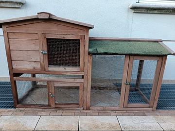 casetta per coniglio o galline