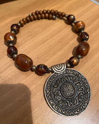 Collana Etnica con Amuleto Tibetano Melong e