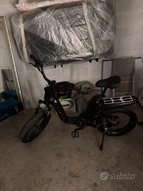 Bici fantic  pedalata assistita