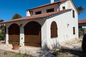 Villa indipendente 10 mt dal mare GIANNELLA