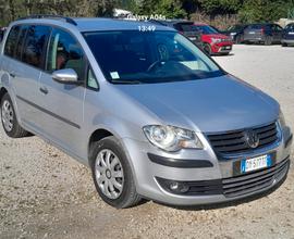 VOLKSWAGEN Touran 2ª serie - 2009
