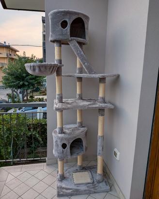 Tiragraffi alto per gatti 