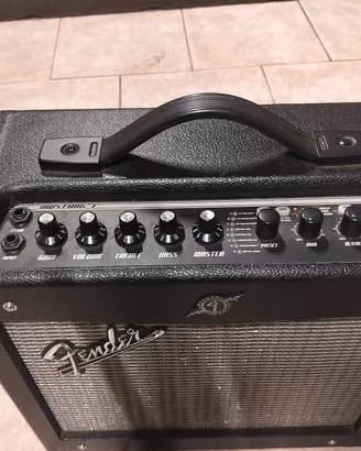 amplificatore chitarra elettrica 