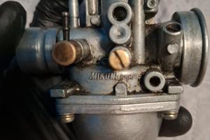 CARBURATORE MIKUNI