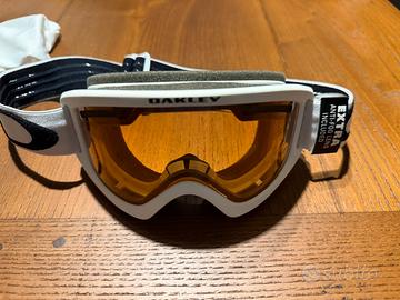 Mascherina Oakley