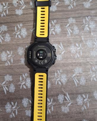 GARMIN FORERUNNER 235